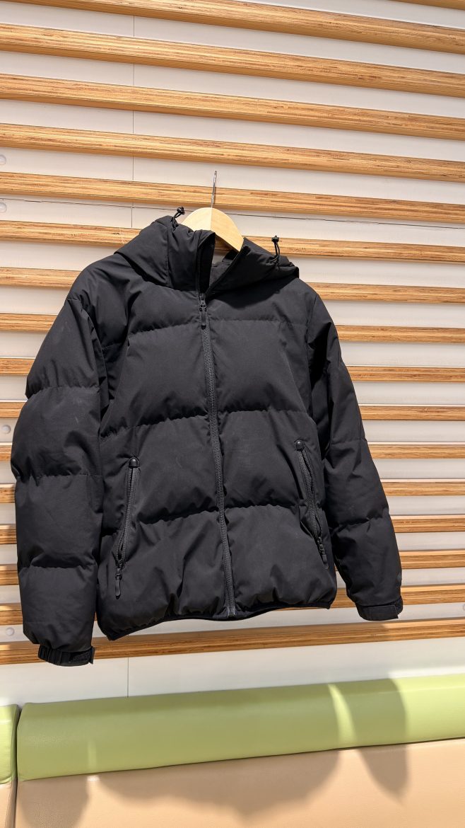 ダウンジャケット探しています。